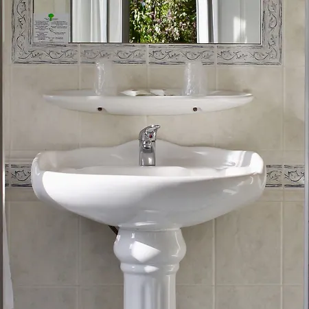 Sainte Marie 酒店 2*