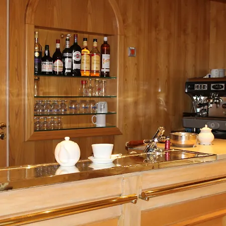 Sainte Marie 酒店 2*