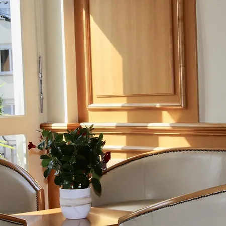 Sainte Marie 酒店 2*